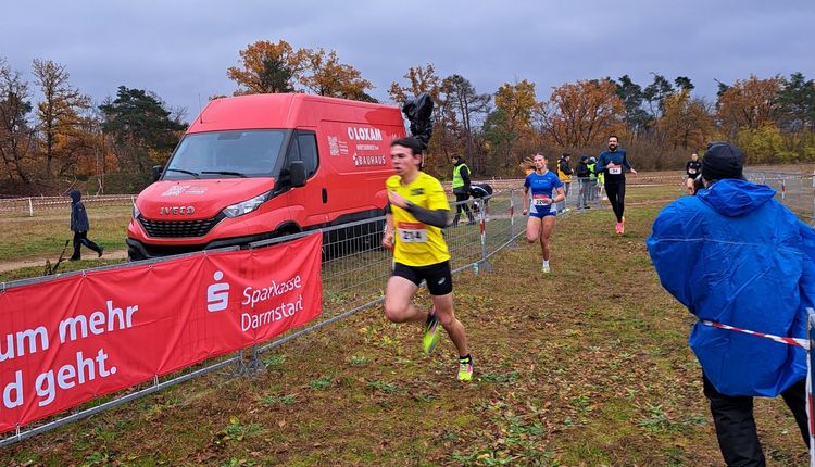Linn Kurz gewinnt den Darmstadt-Cross der WJU14