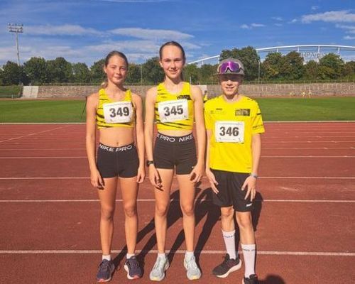 Top-Platzierungen beim Saisonabschluss für die Weinstädter Leichtathleten/innen