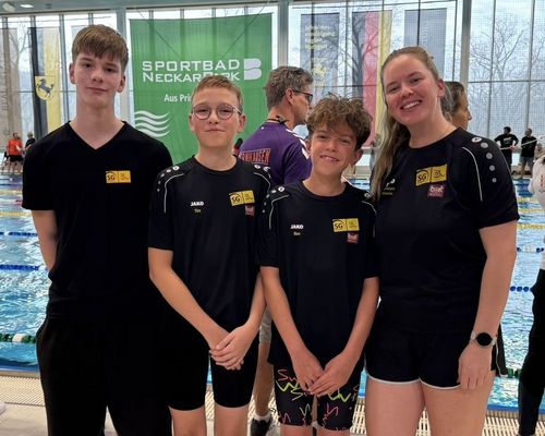 Gelungener Saisonauftakt für die SG Weinstadt beim Feuerbacher Herbstschwimmen