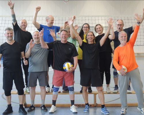 Verstärkung für unsere Volleyball-Seniorengruppe gesucht