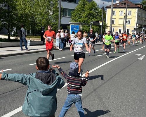 Sara Heckhause erfolgreich beim Sparkasse Halbmarathon in Salzburg